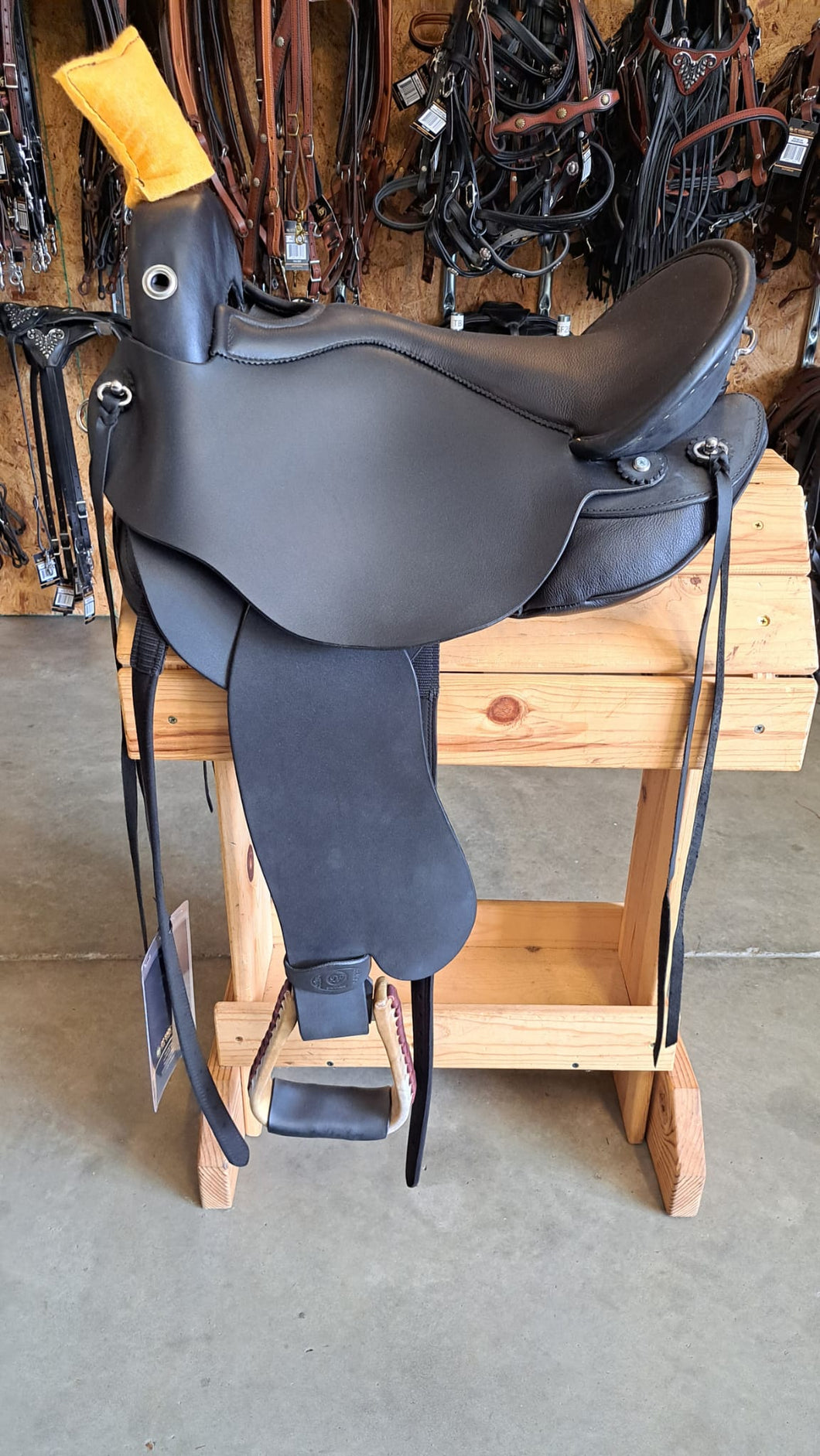 DP Saddlery Quantum Short & Light Western with Western Dressage Seat 6222-S3 WD