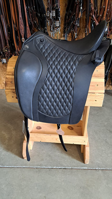 DP Saddlery Faro DL Dressage 7187- S17.5