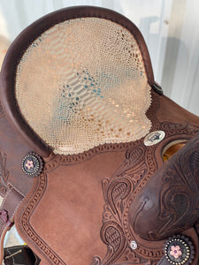 alamo saddlery medusa barrel saddle, Top of seat view